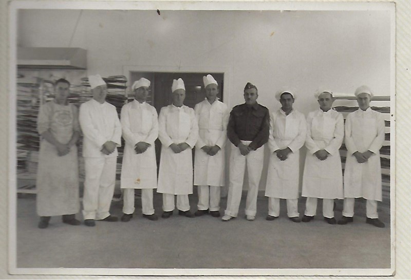 Canadian WW1 Veteran SGT. John Hossack with bakers and cooks, 1939